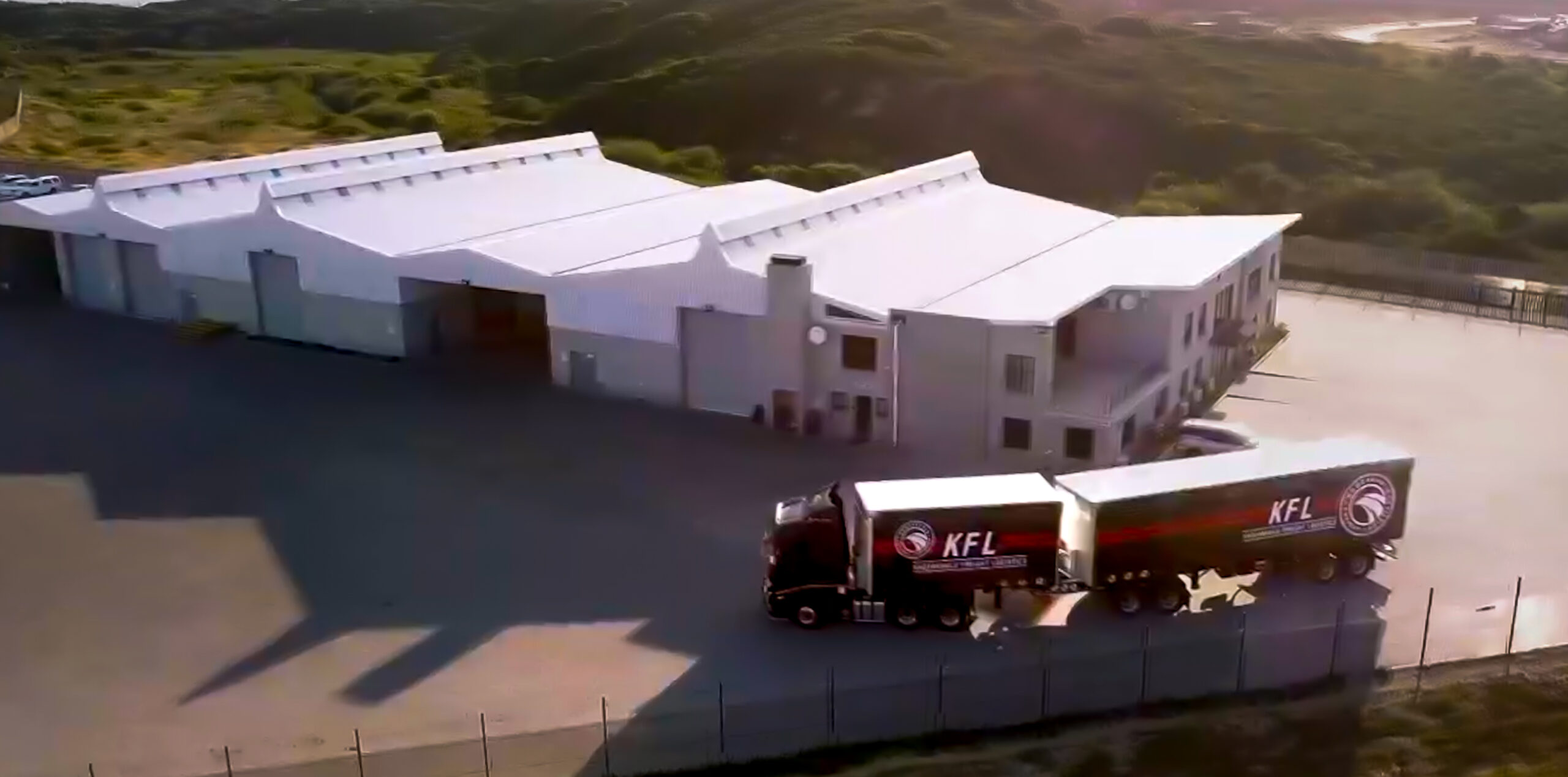 Freight Handling With Oversight